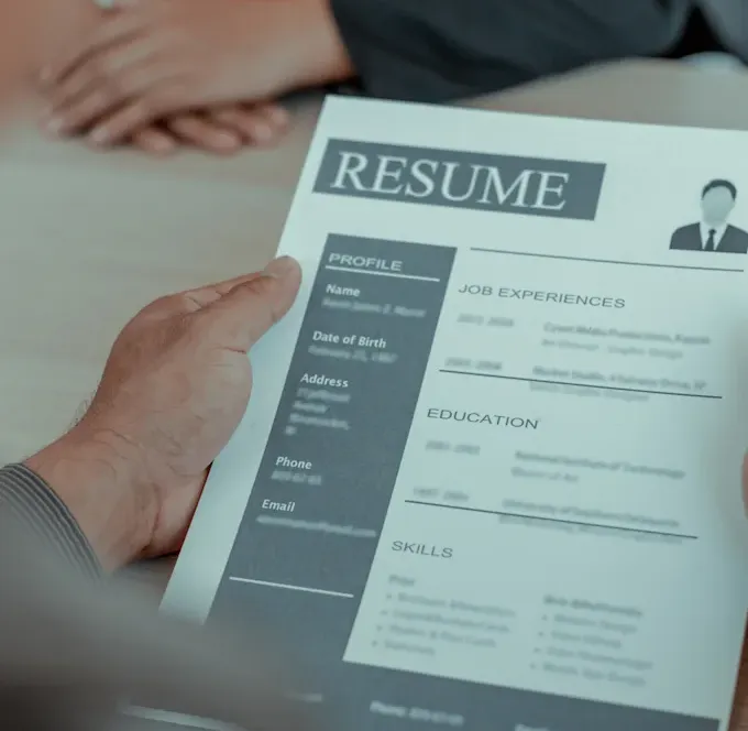 Best Resume Service Can Help You Land Your Dream Job
